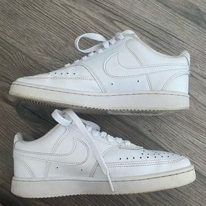 Nike Court Vision Low